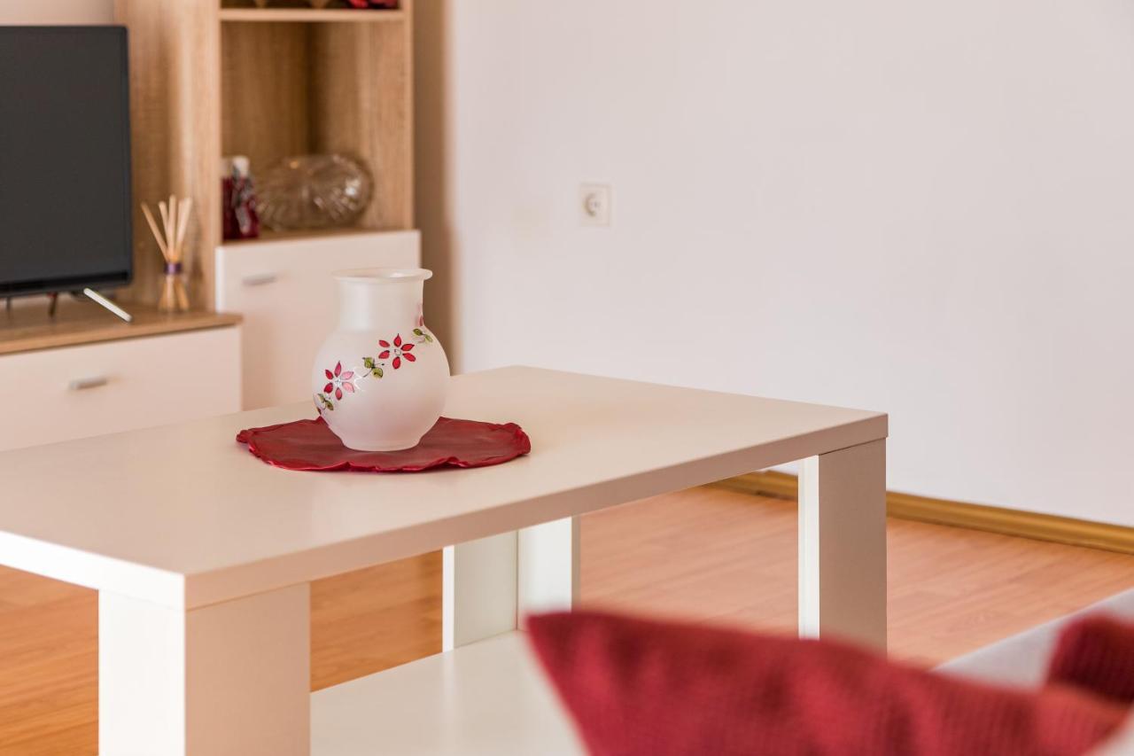 Apartment Valentina-no Groups Banjole