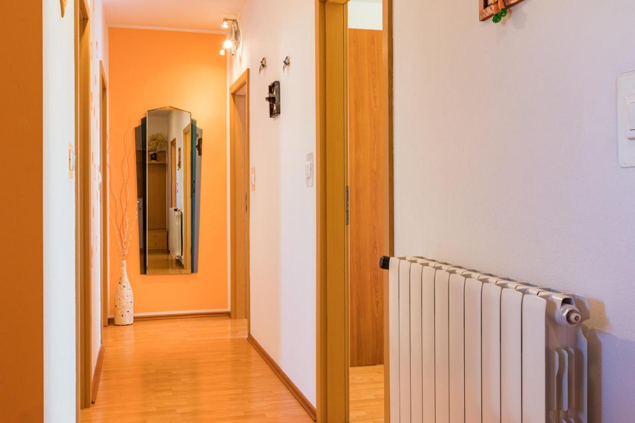 Apartment Valentina-no Groups Banjole